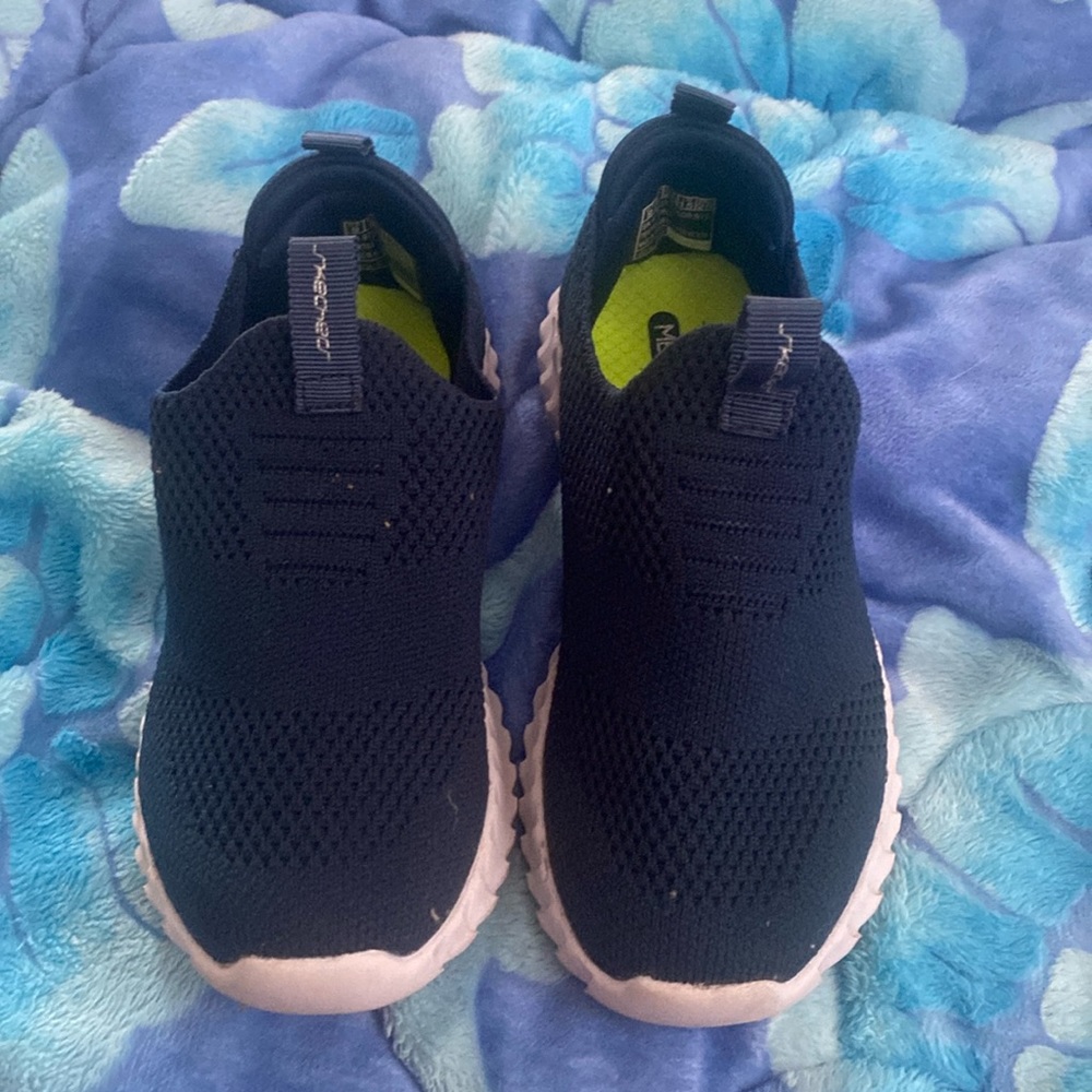 Sketchers air cooled memory foam
